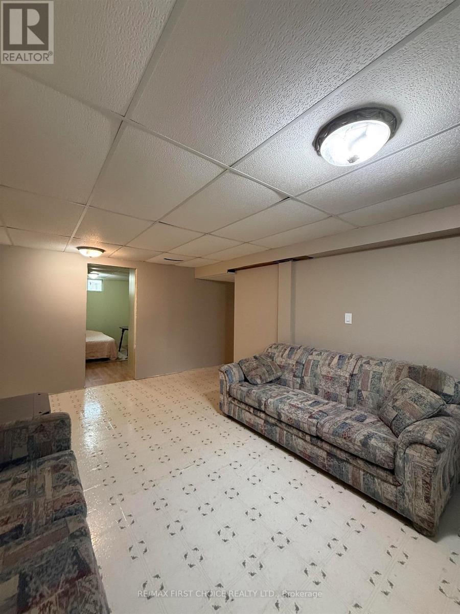 101 BALSAM DRIVE - 9