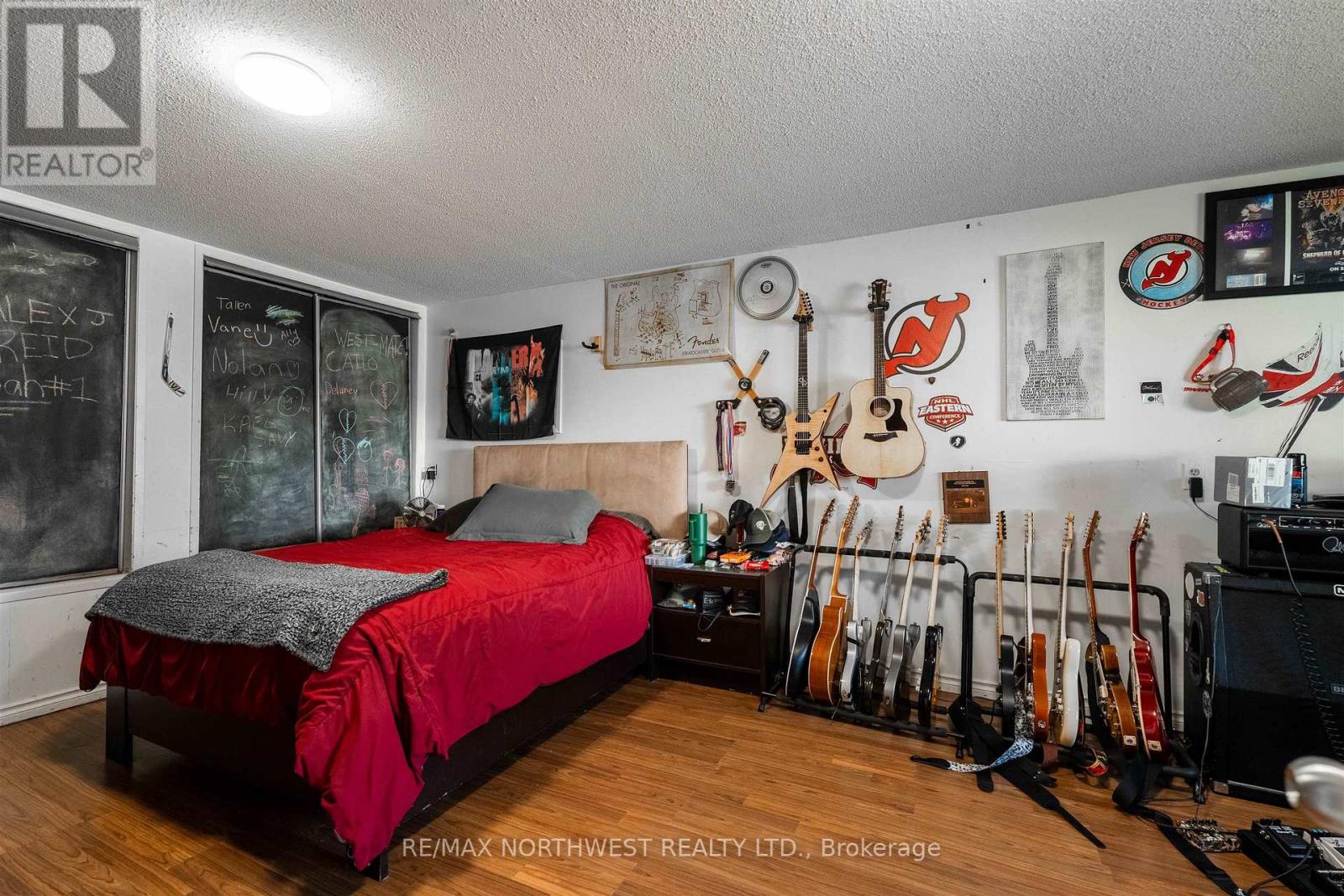 29 AMETHYST STREET - Image 44