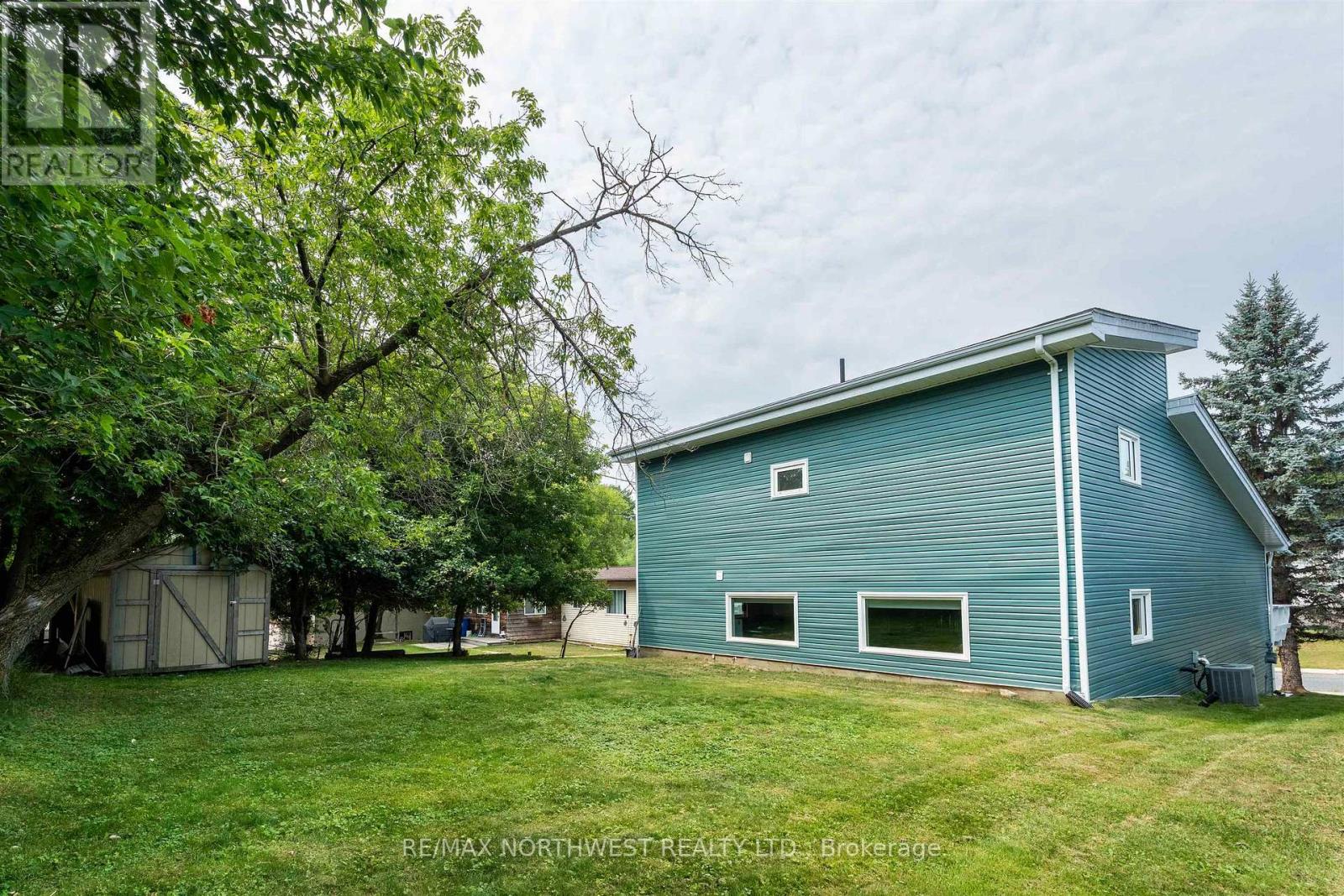 29 AMETHYST STREET - 50