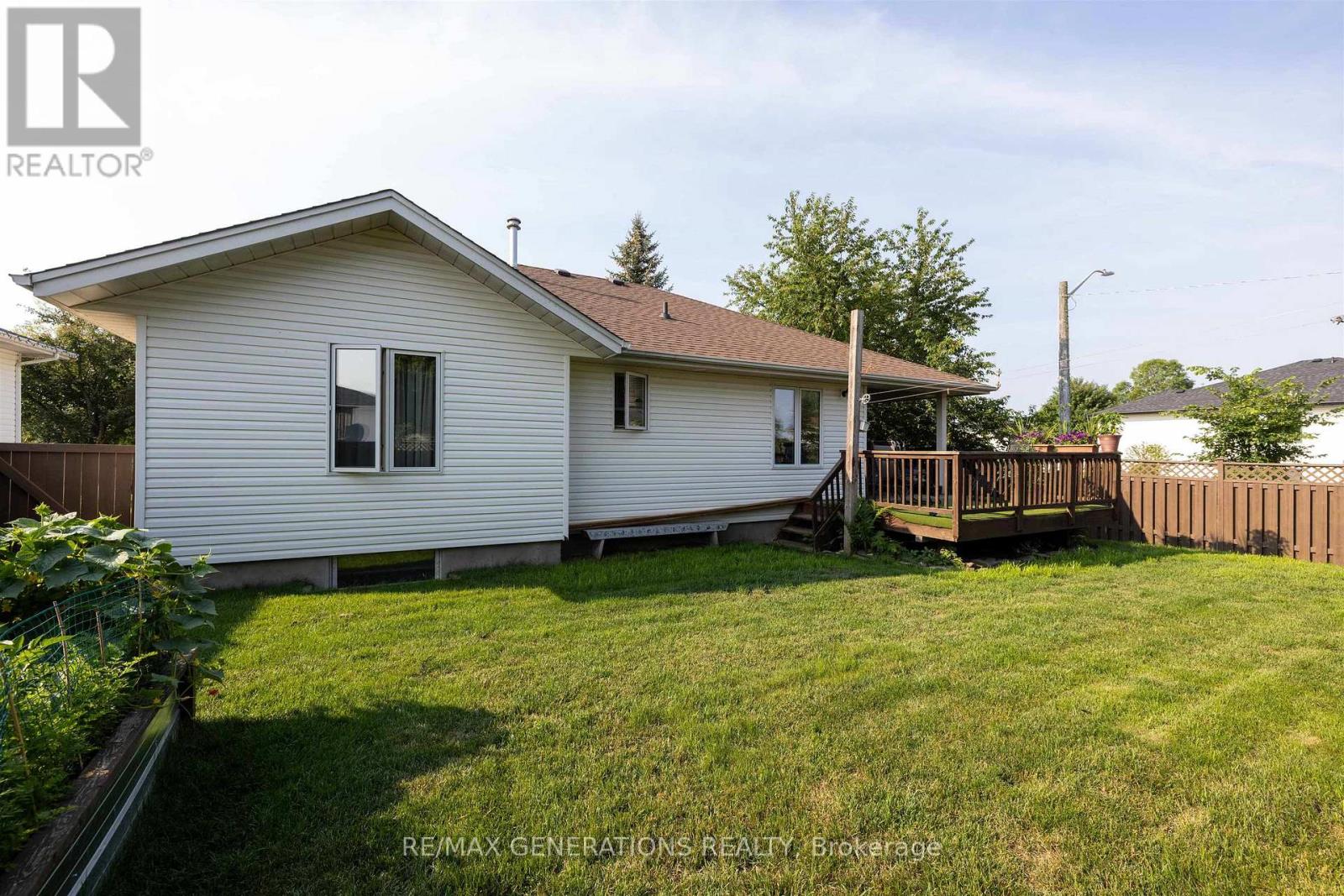 757 PORCUPINE BOULEVARD - Image 35