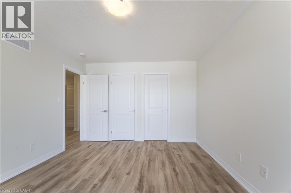 25 URBANE Boulevard - Image 24