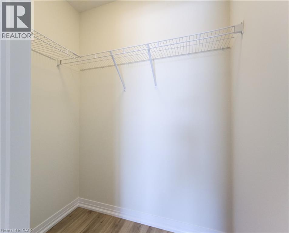 25 URBANE Boulevard - 26