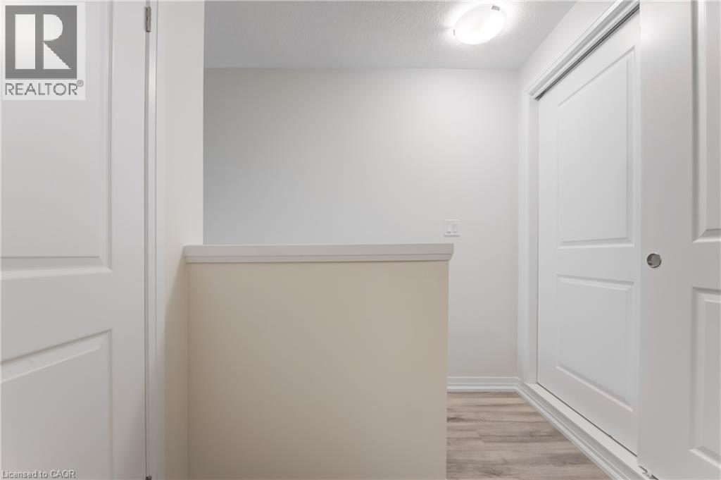 25 URBANE Boulevard - 31