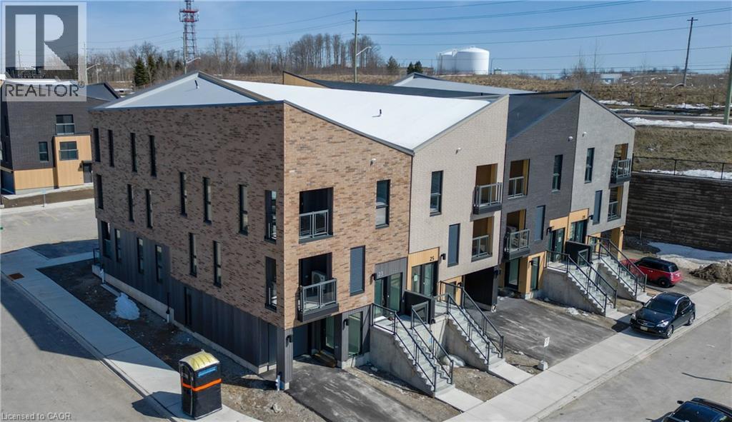 25 URBANE Boulevard - 35