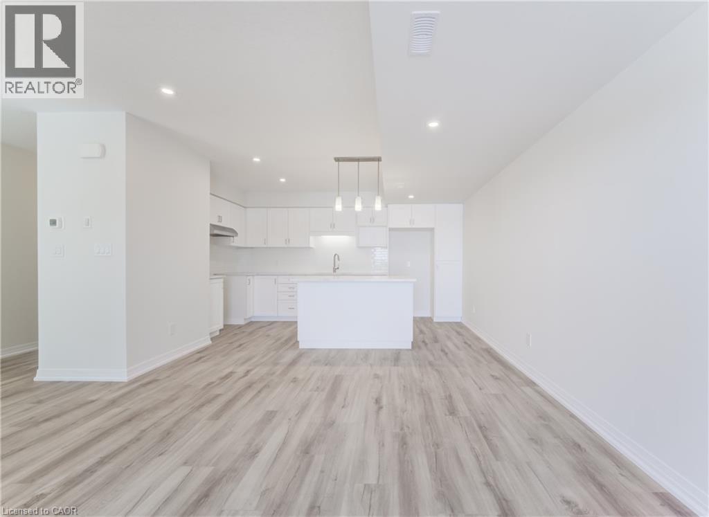 25 URBANE Boulevard - Image 7