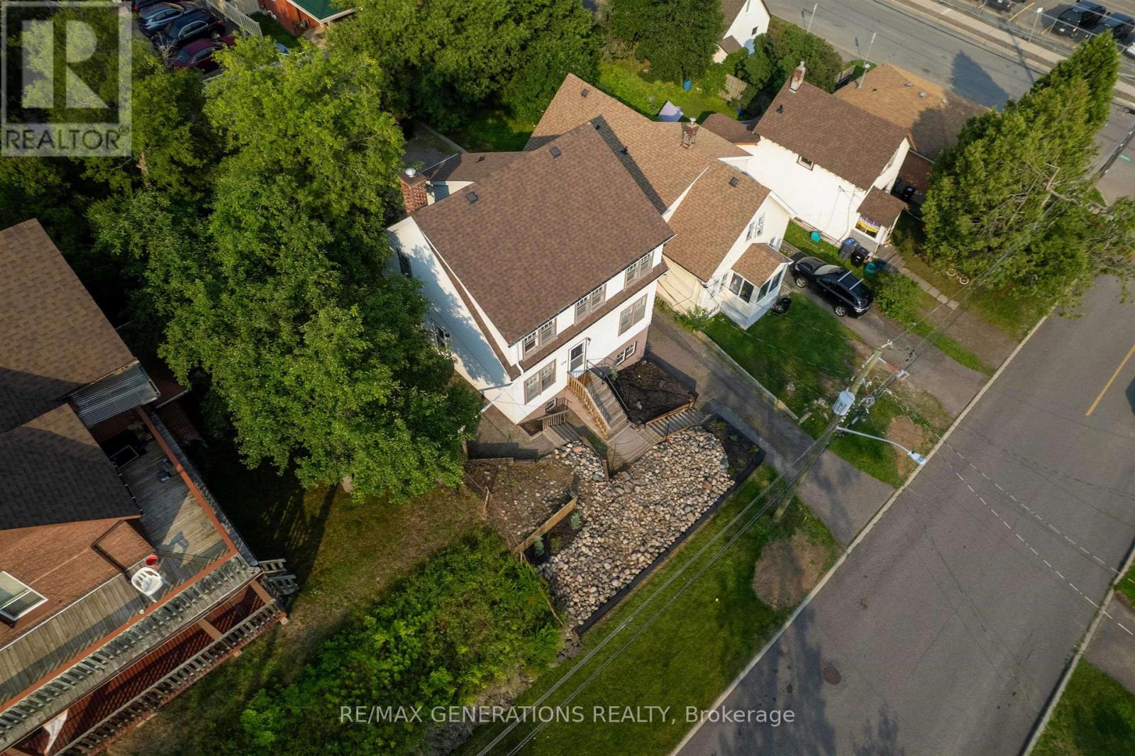 334 PEARL STREET - Image 7