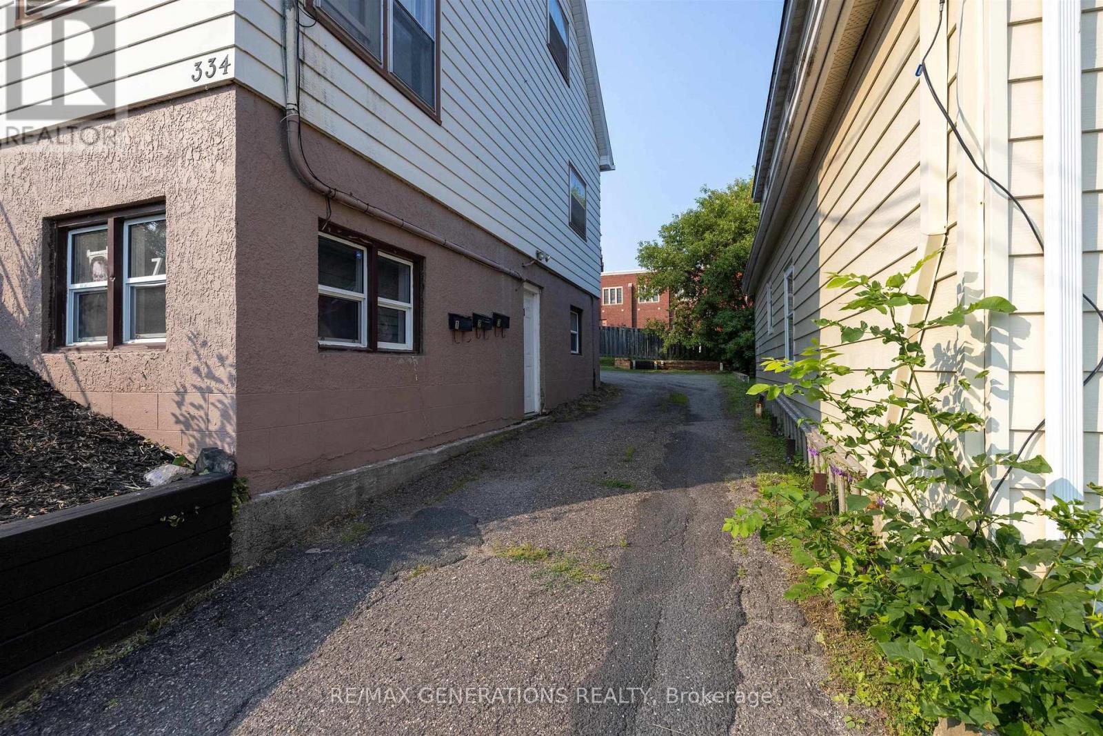334 PEARL STREET - 3