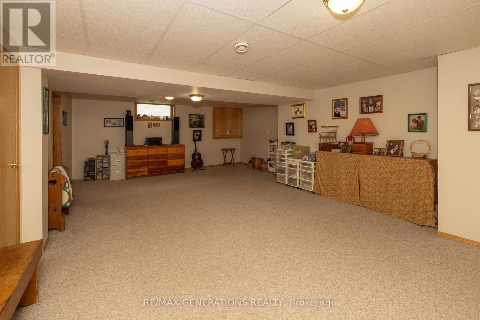 757 PORCUPINE BOULEVARD - Image 25