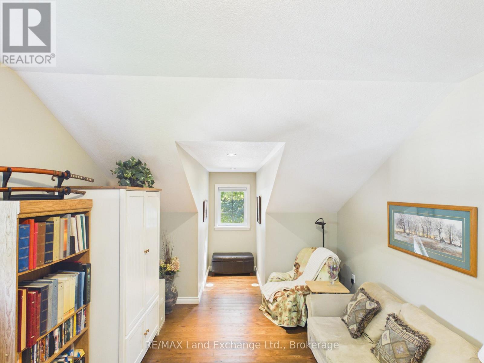 7 MCGILL STREET - 21