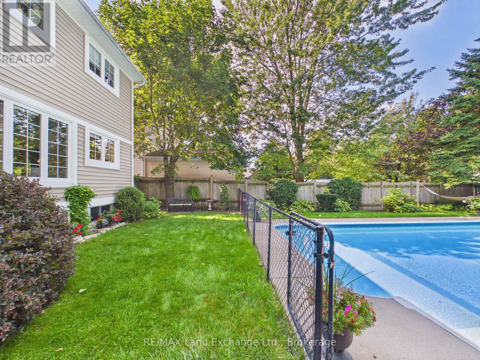 7 MCGILL STREET - Image 30