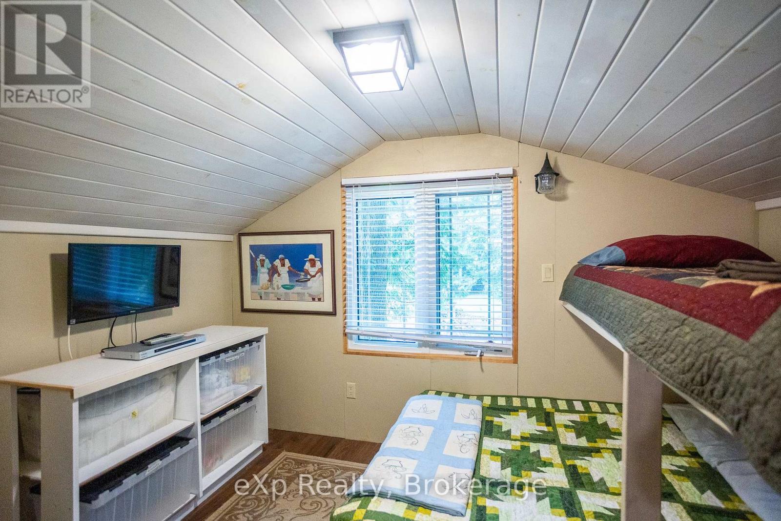 127 PAISLEY DRIVE - 12