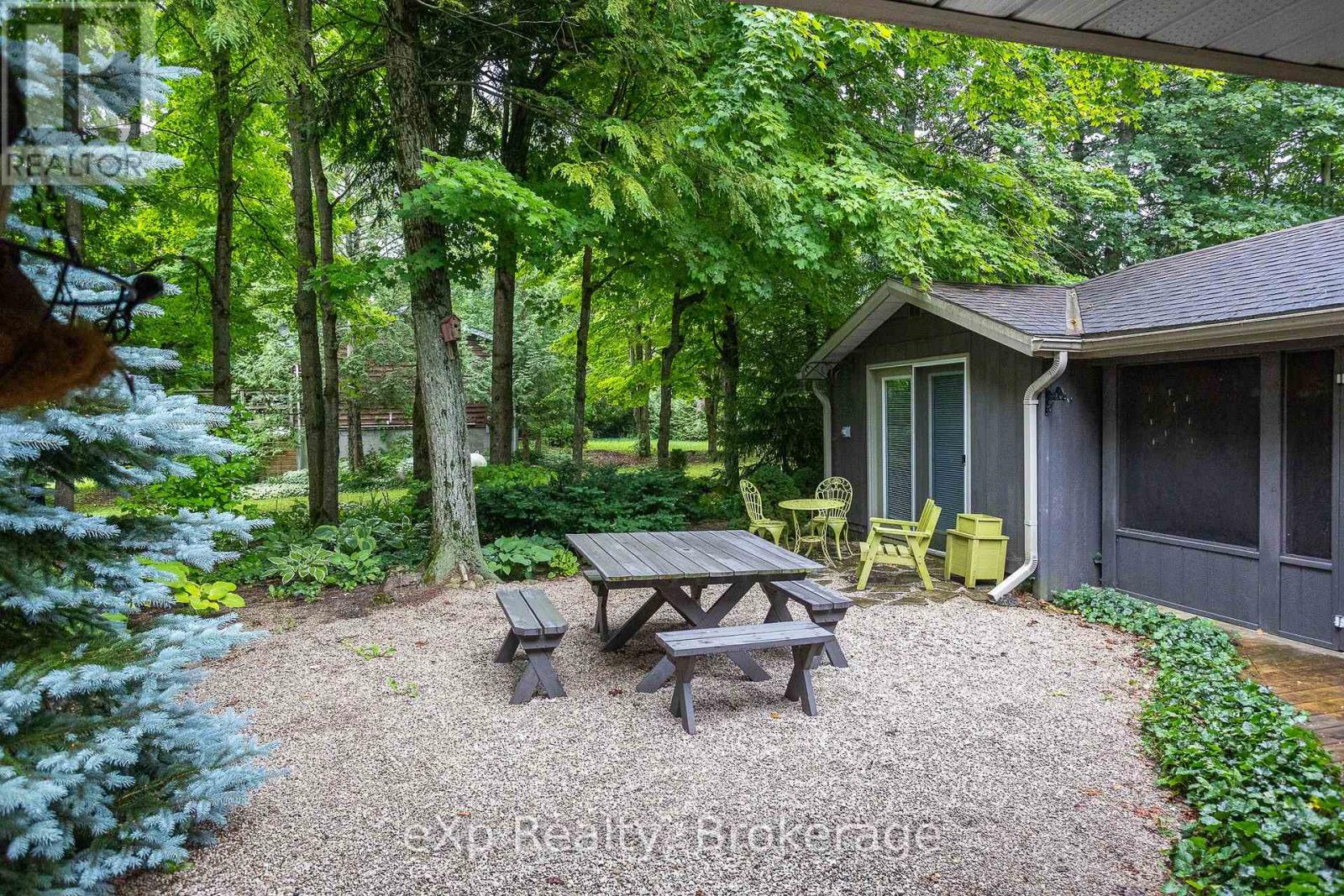 127 PAISLEY DRIVE - Image 21