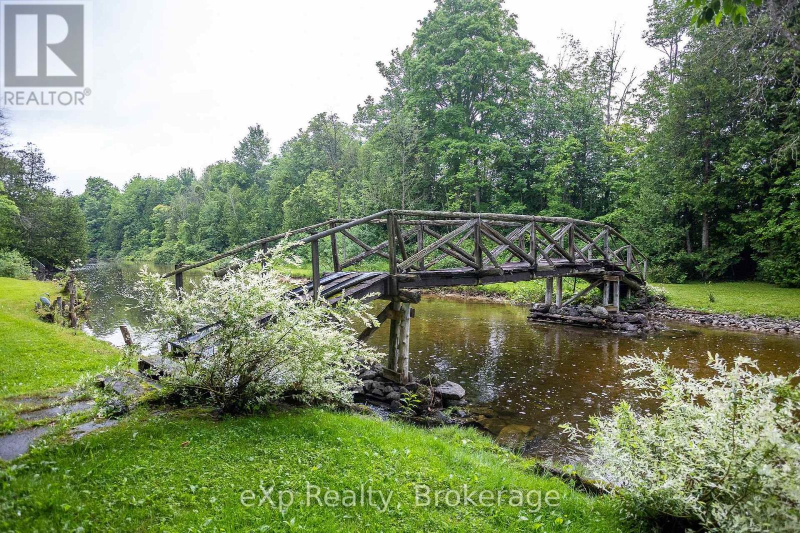 127 PAISLEY DRIVE - Image 25