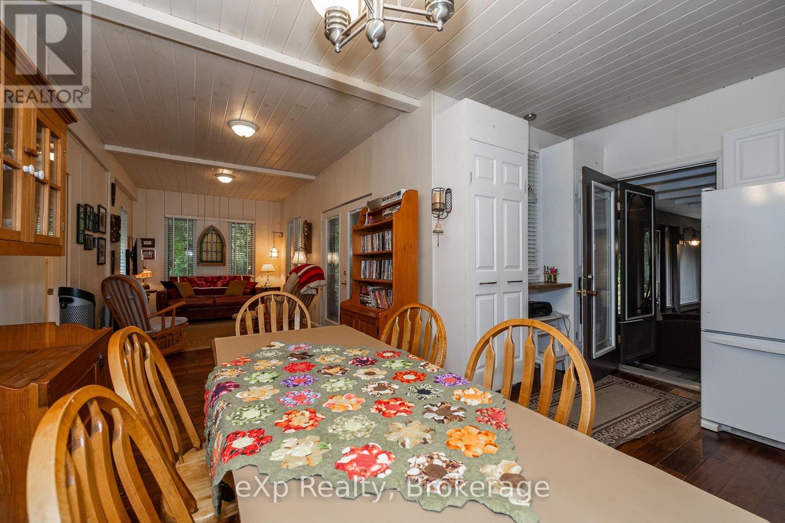 127 PAISLEY DRIVE - Image 35