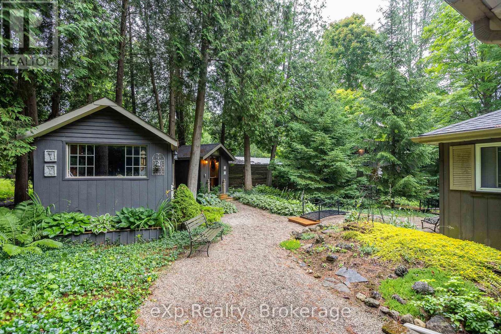 127 PAISLEY DRIVE - 6