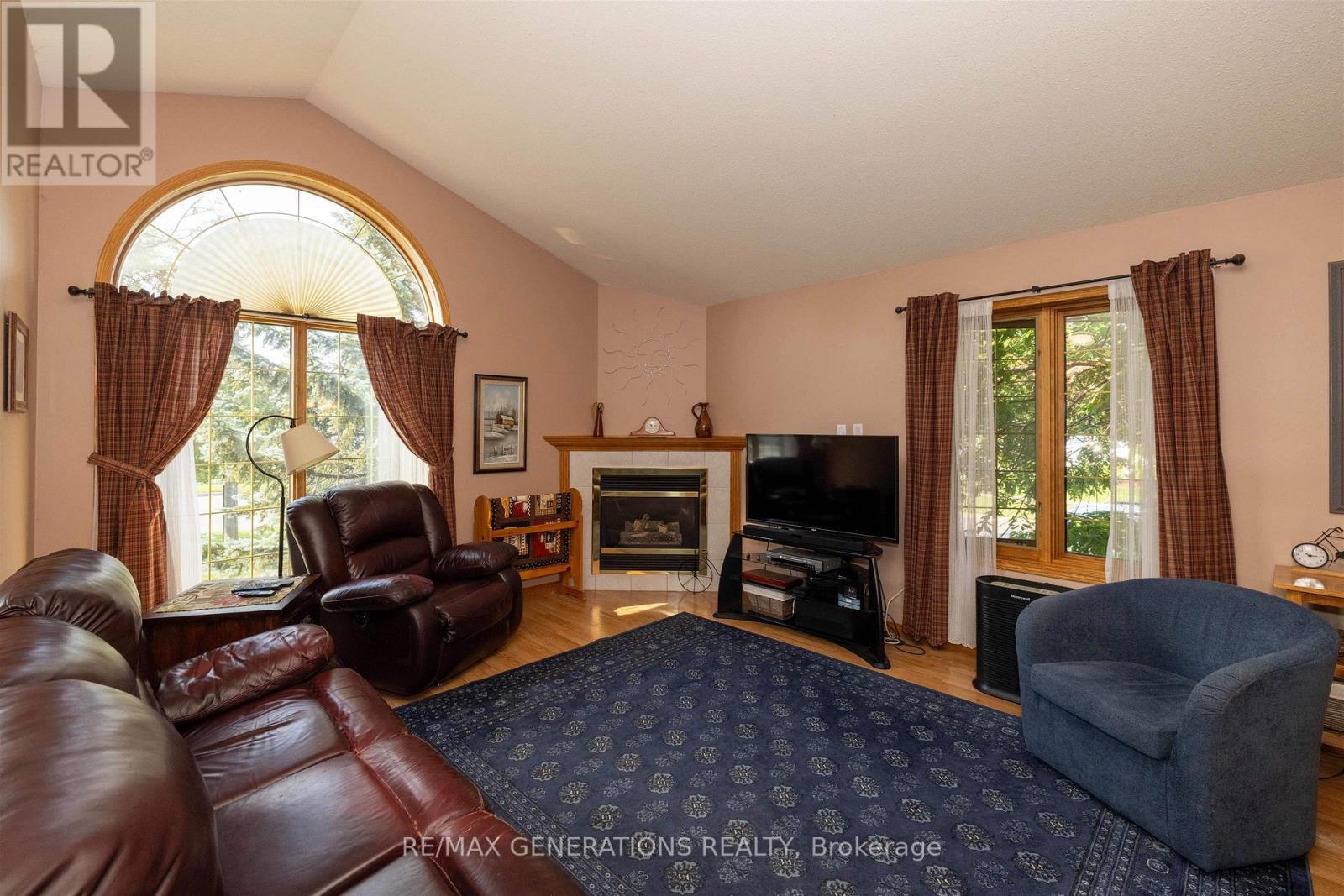 757 PORCUPINE BOULEVARD - 3