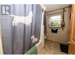 200 Captain Road, Thunder Bay Remote Area, ON P0T1K0 Photo 16