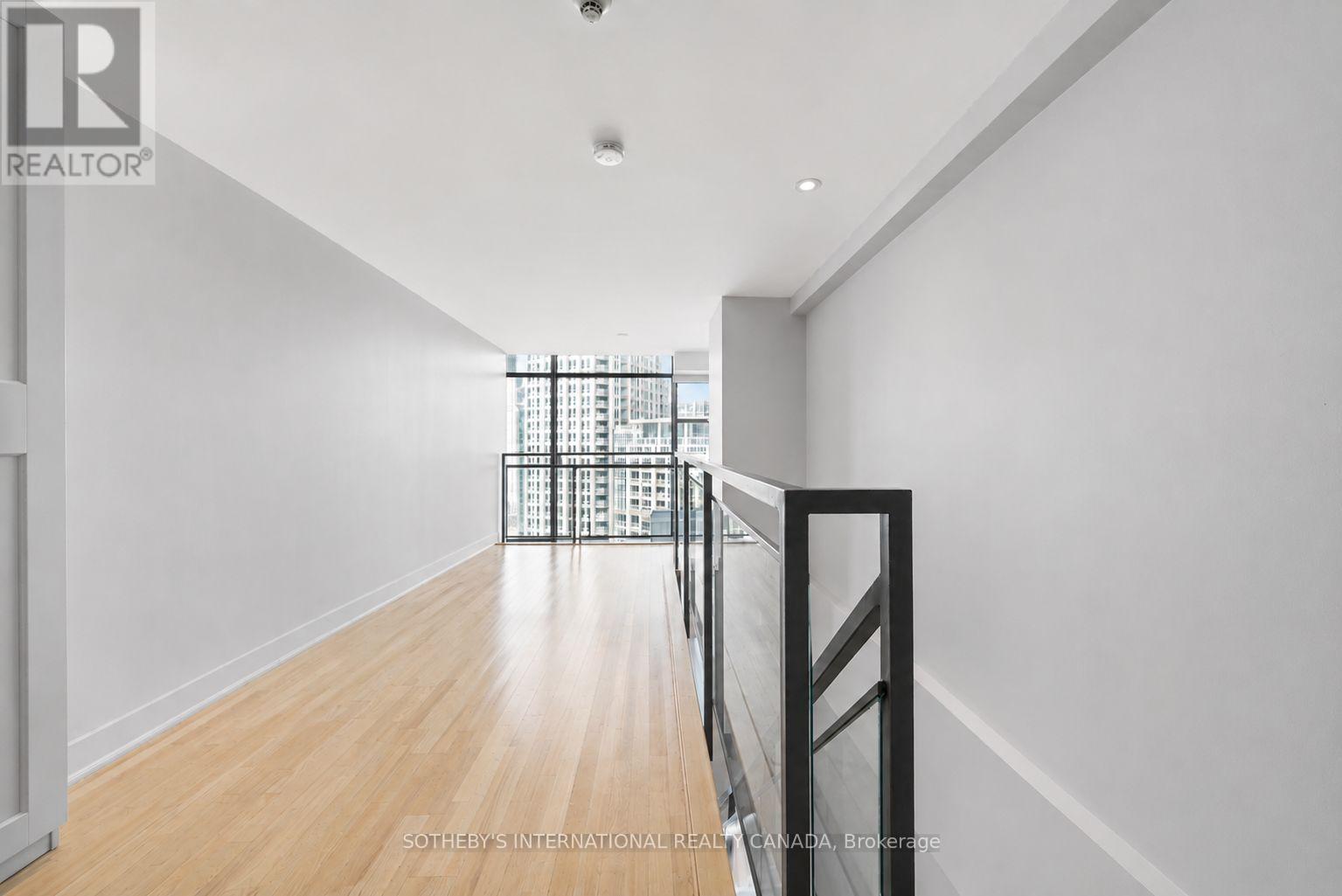 #614 637 LAKE SHORE BOULEVARD W - Image 27