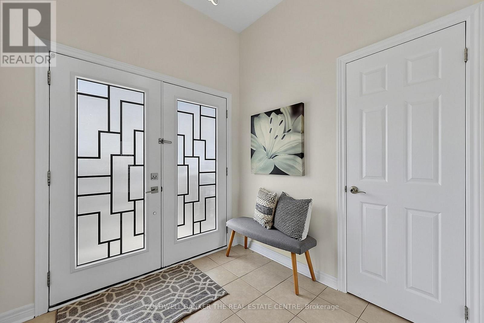 18 HEREFORDSHIRE CRESCENT - 5