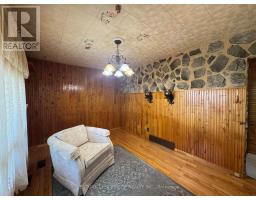 Living room - 20 Heron Drive, Manitouwadge, ON P0T2C0 Photo 7