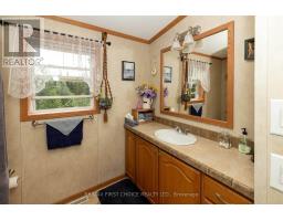 200 Captain Road, Thunder Bay Remote Area, ON P0T1K0 Photo 17