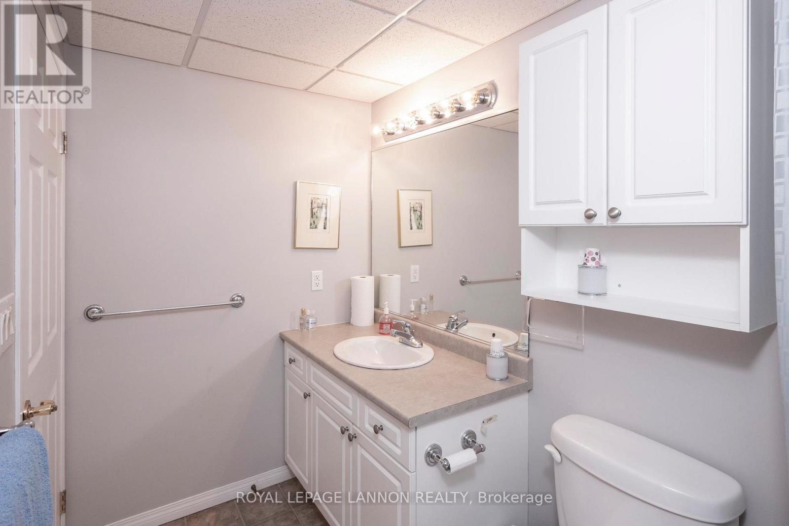 101 - 620 RED RIVER ROAD - Image 26