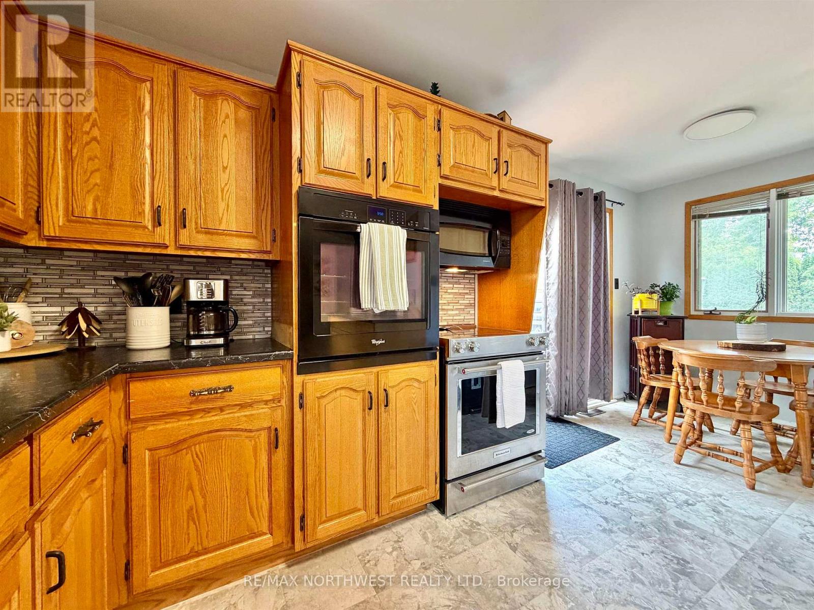 301 BUTLER AVENUE - 11