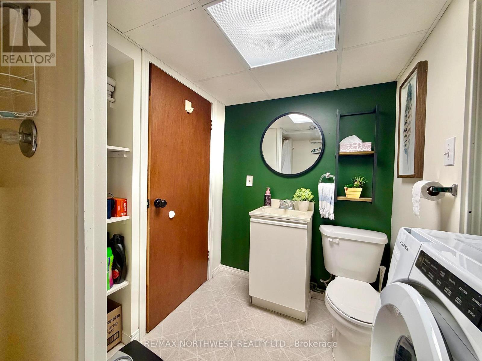 301 BUTLER AVENUE - 21