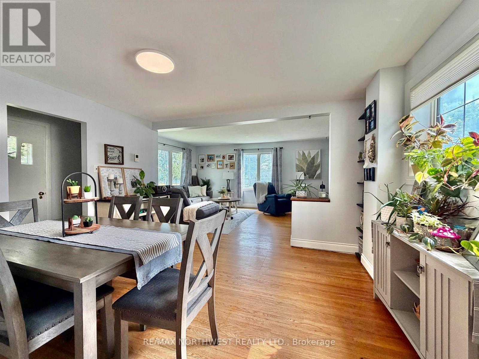 301 BUTLER AVENUE - 4