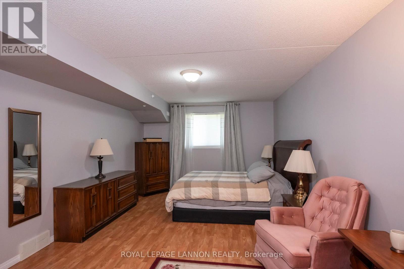 101 - 620 RED RIVER ROAD - Image 13
