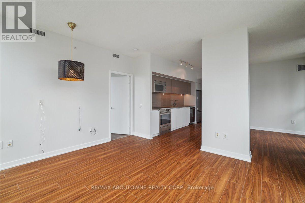 #1901 75 QUEENS WHARF ROAD - 21