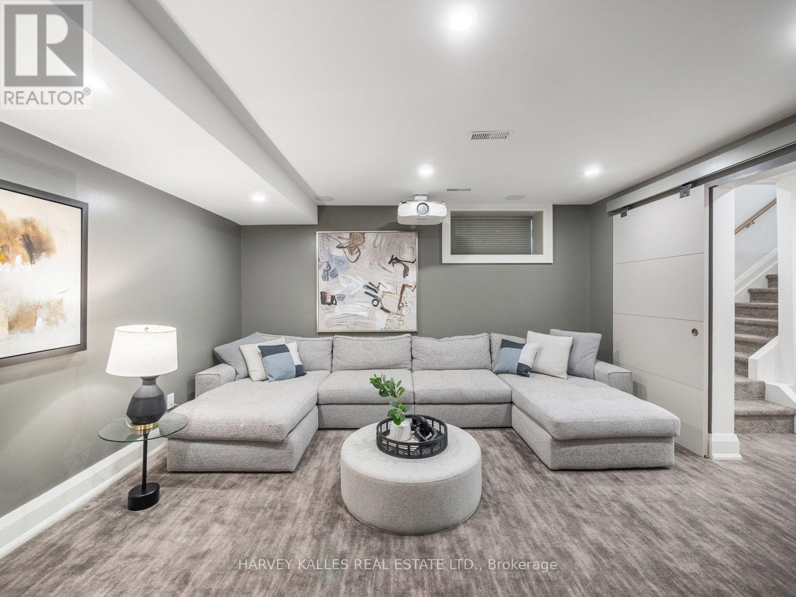 381 GLENHOLME AVENUE - 41