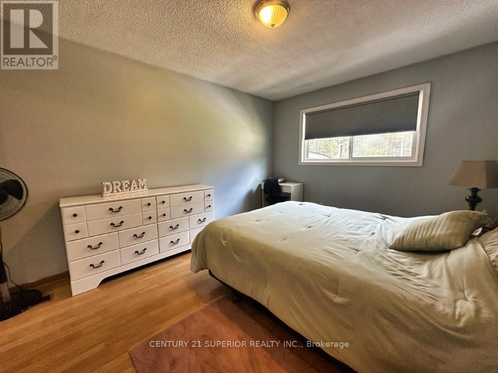16 TERRACE HEIGHTS DRIVE - Image 29