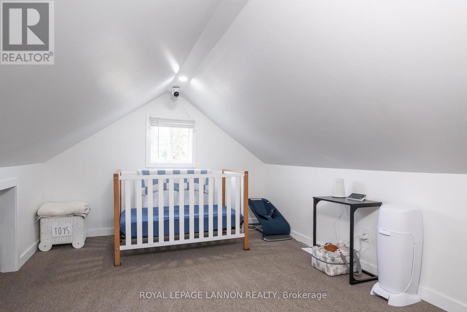 825 NEWPORT AVENUE - 13