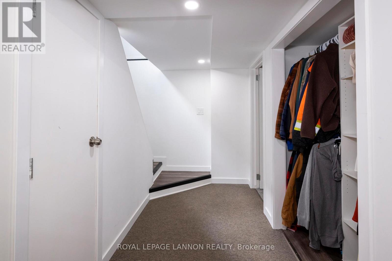825 NEWPORT AVENUE - 17