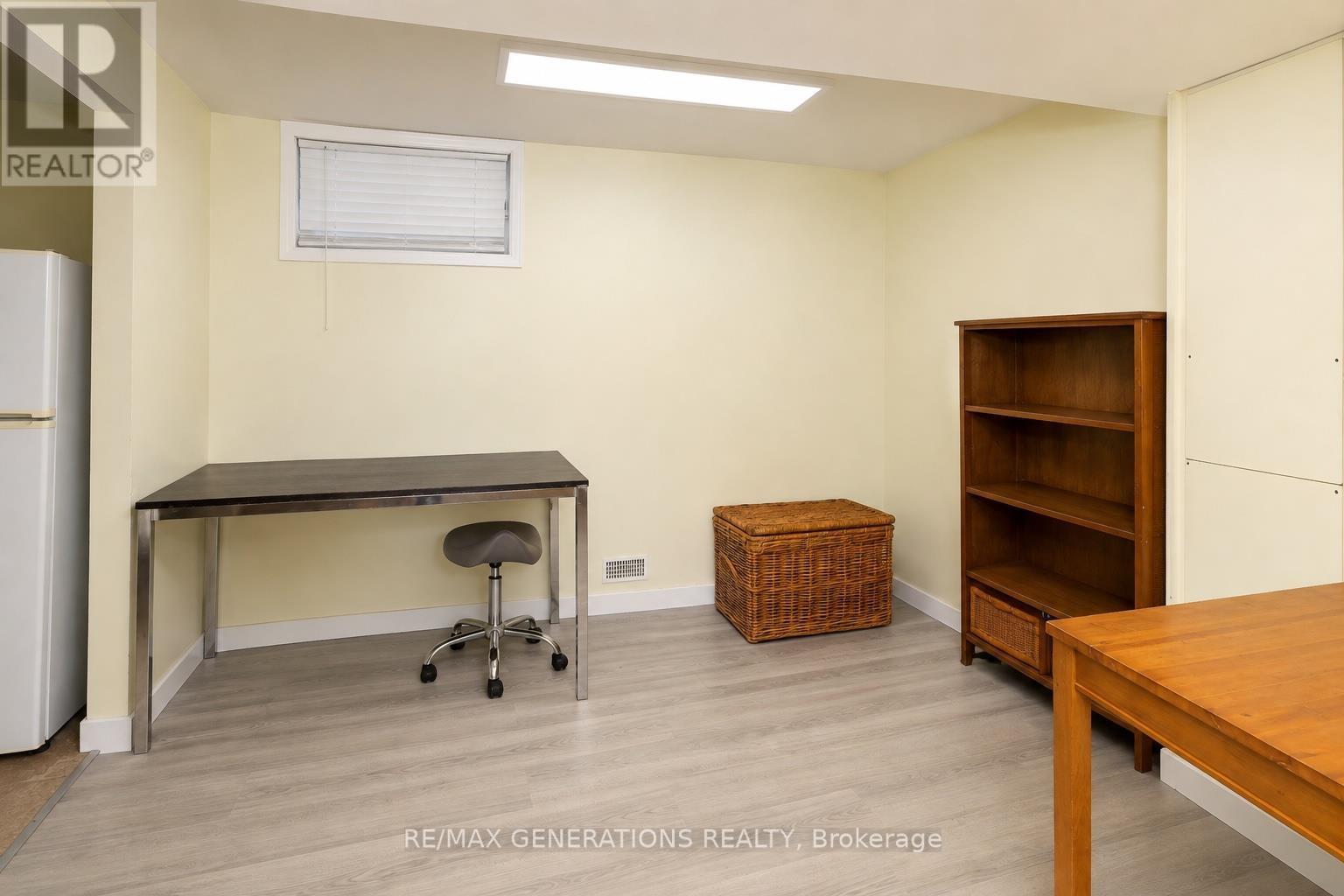 129 HERON STREET - 19