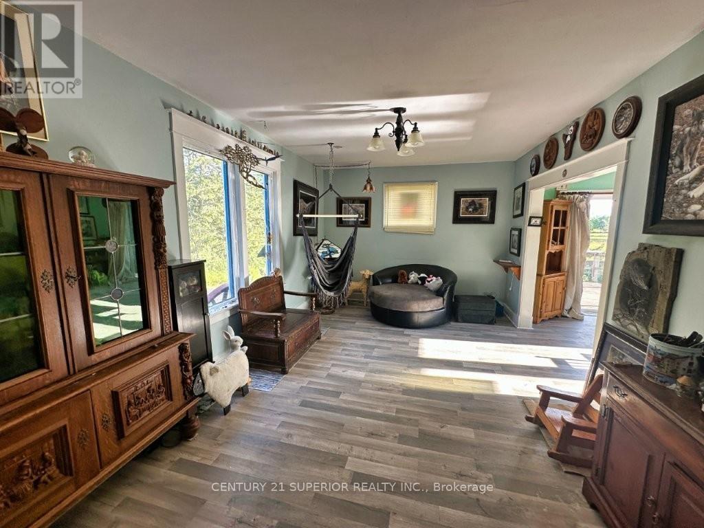 353 SPRING CREEK DRIVE - 11