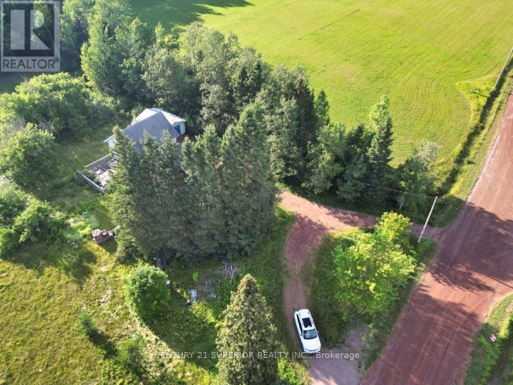 353 SPRING CREEK DRIVE - 2