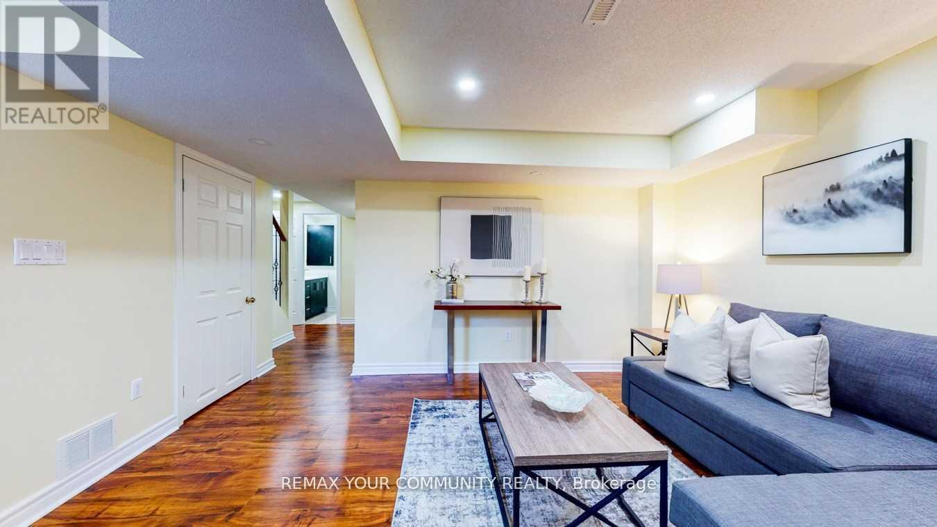 143 CORNISH DRIVE E - 19