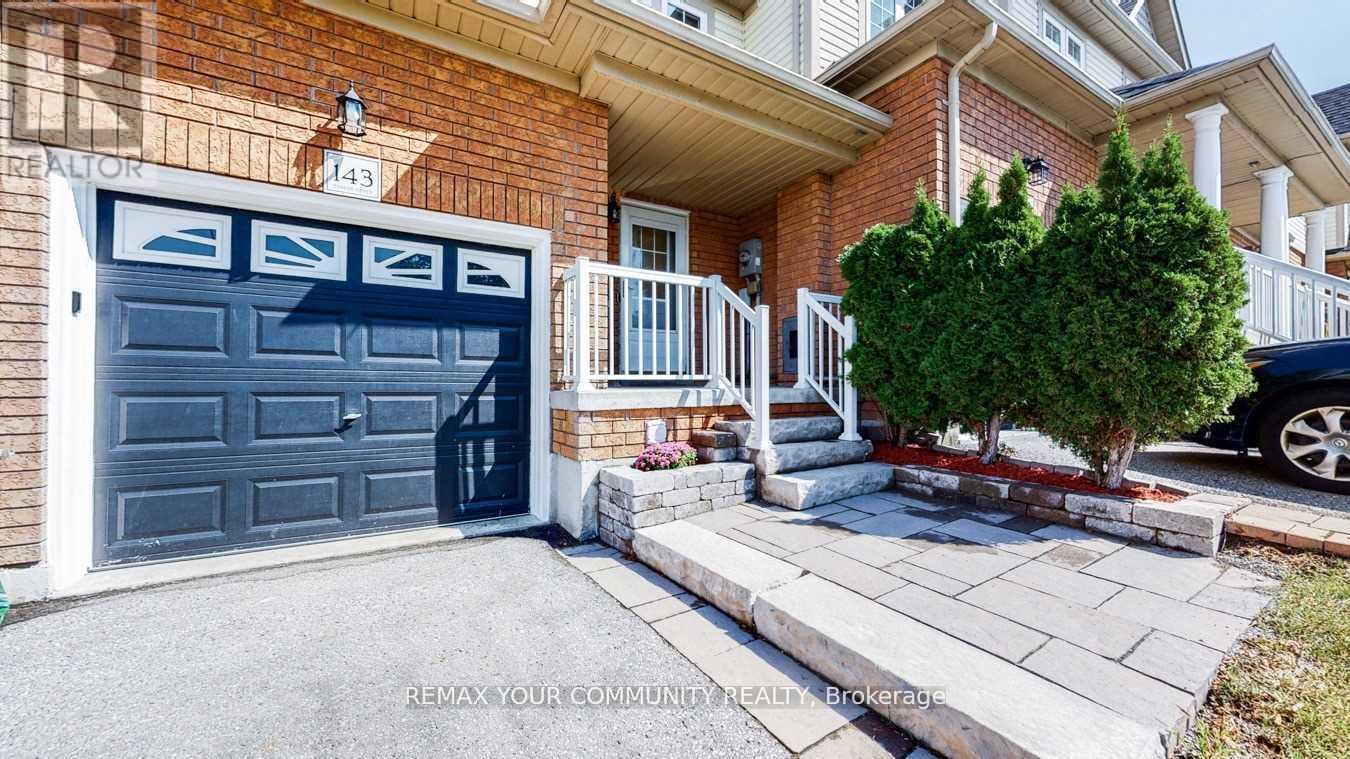 143 CORNISH DRIVE E - 2