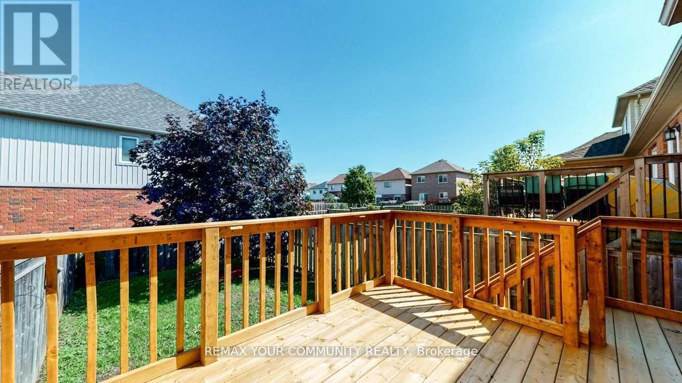 143 CORNISH DRIVE E - Image 25