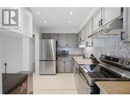 32 - 11 Livonia Place, Toronto, ON M1E4W5 Photo 10