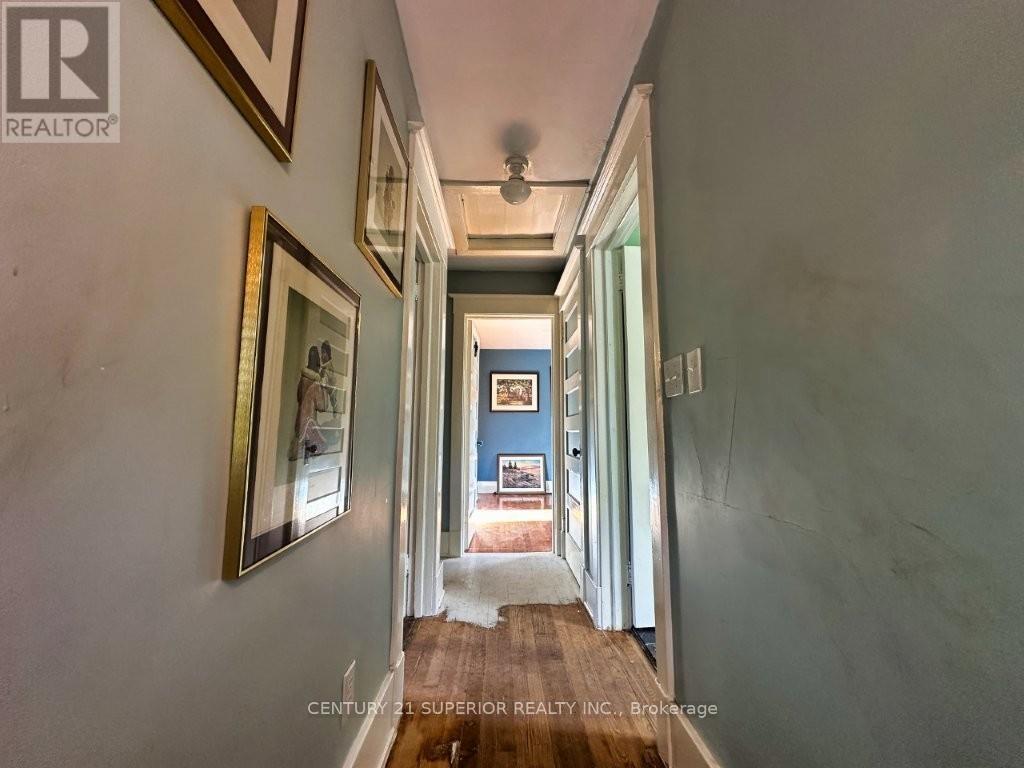 353 SPRING CREEK DRIVE - 28