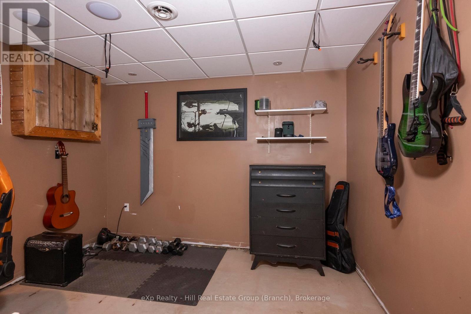 391 FRASER ROAD - 41