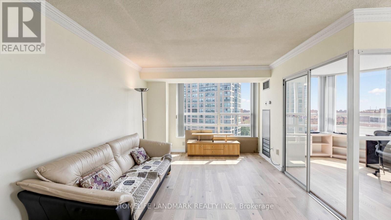 #913 7805 BAYVIEW AVENUE - Image 14