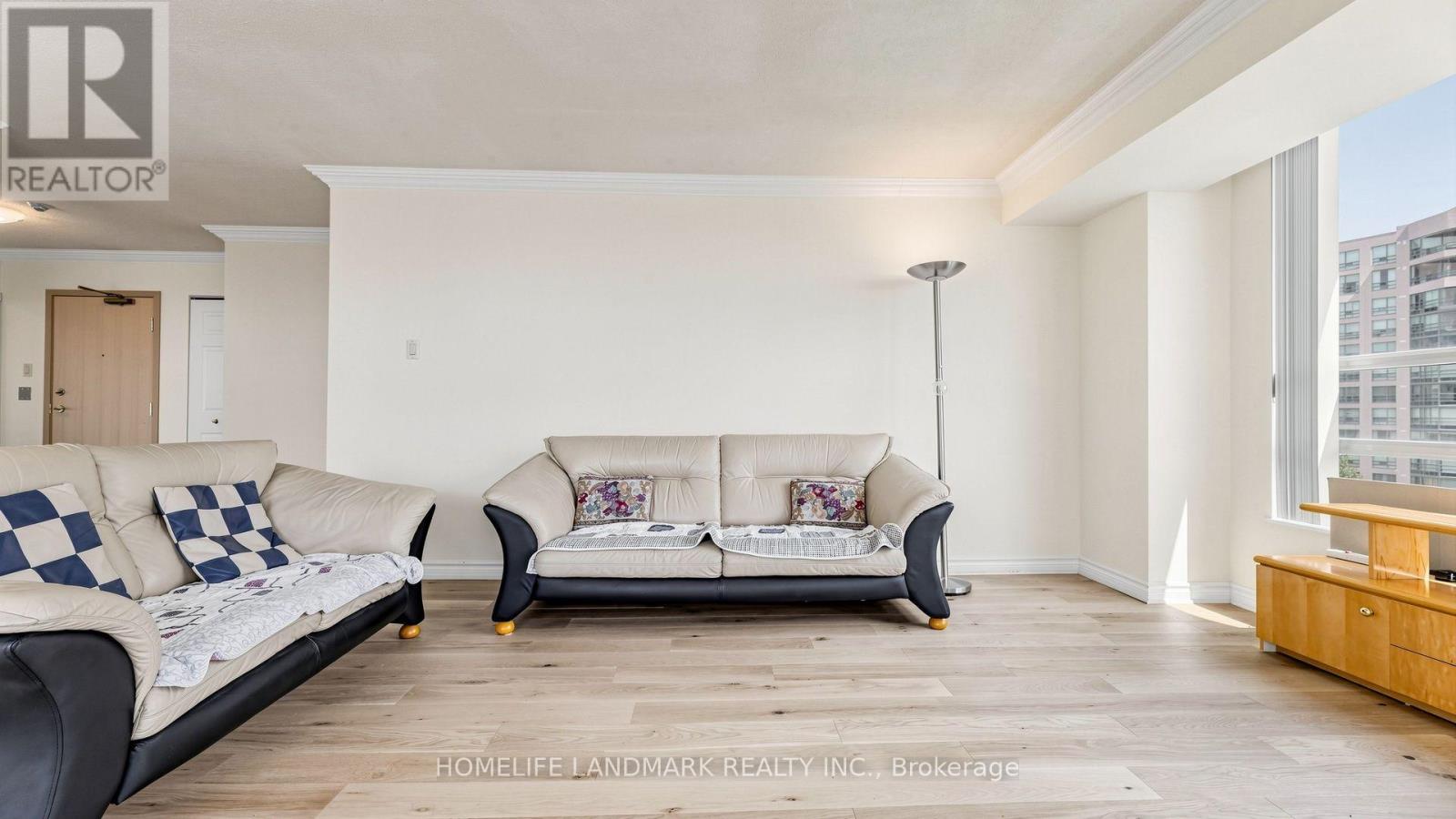 #913 7805 BAYVIEW AVENUE - Image 16