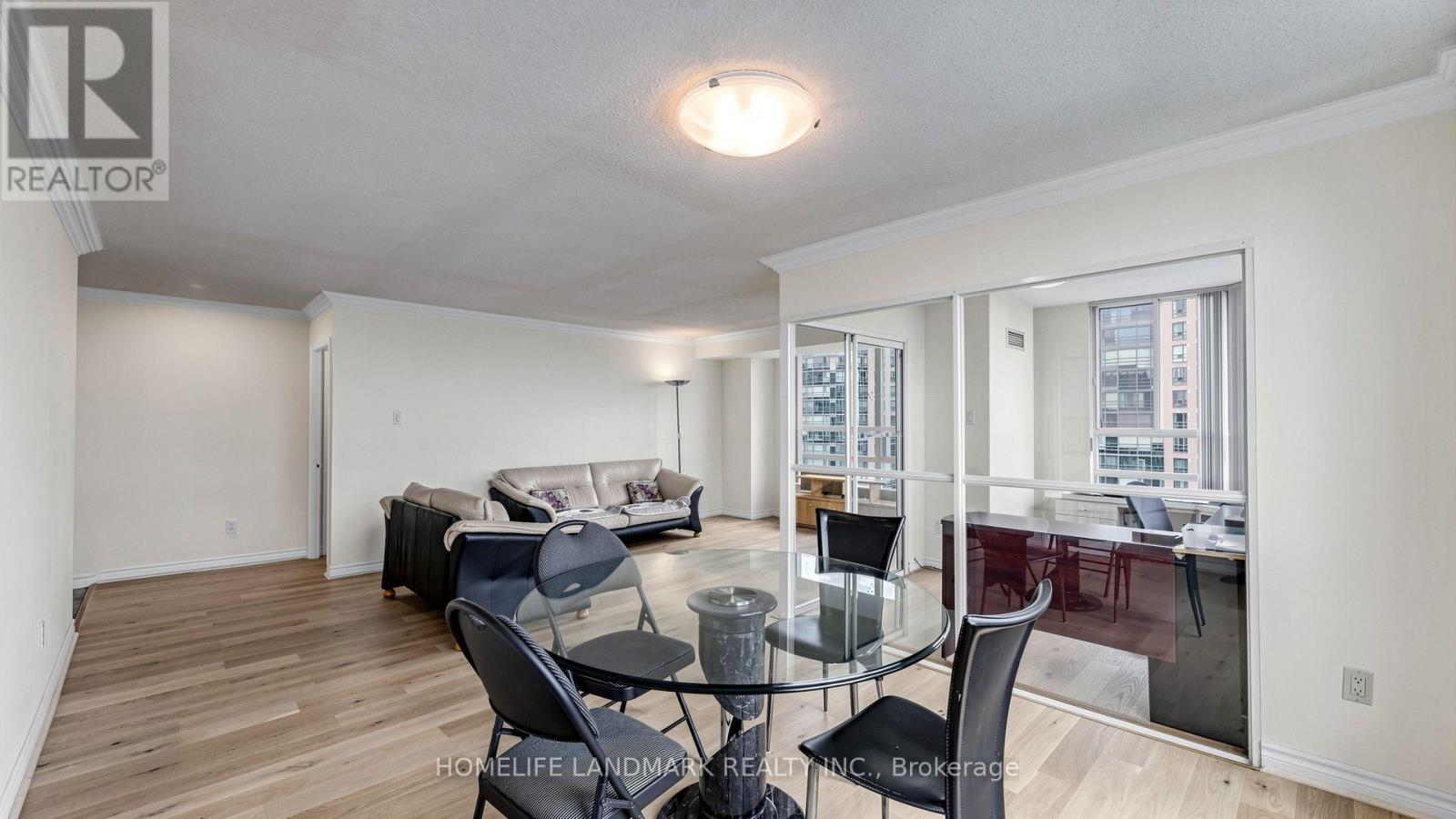 #913 7805 BAYVIEW AVENUE - Image 20