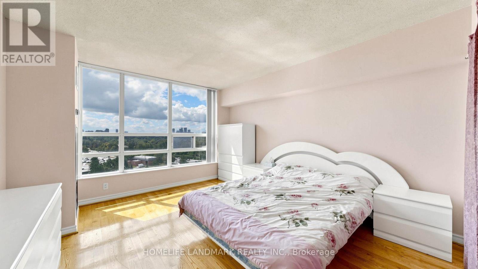 #913 7805 BAYVIEW AVENUE - Image 25
