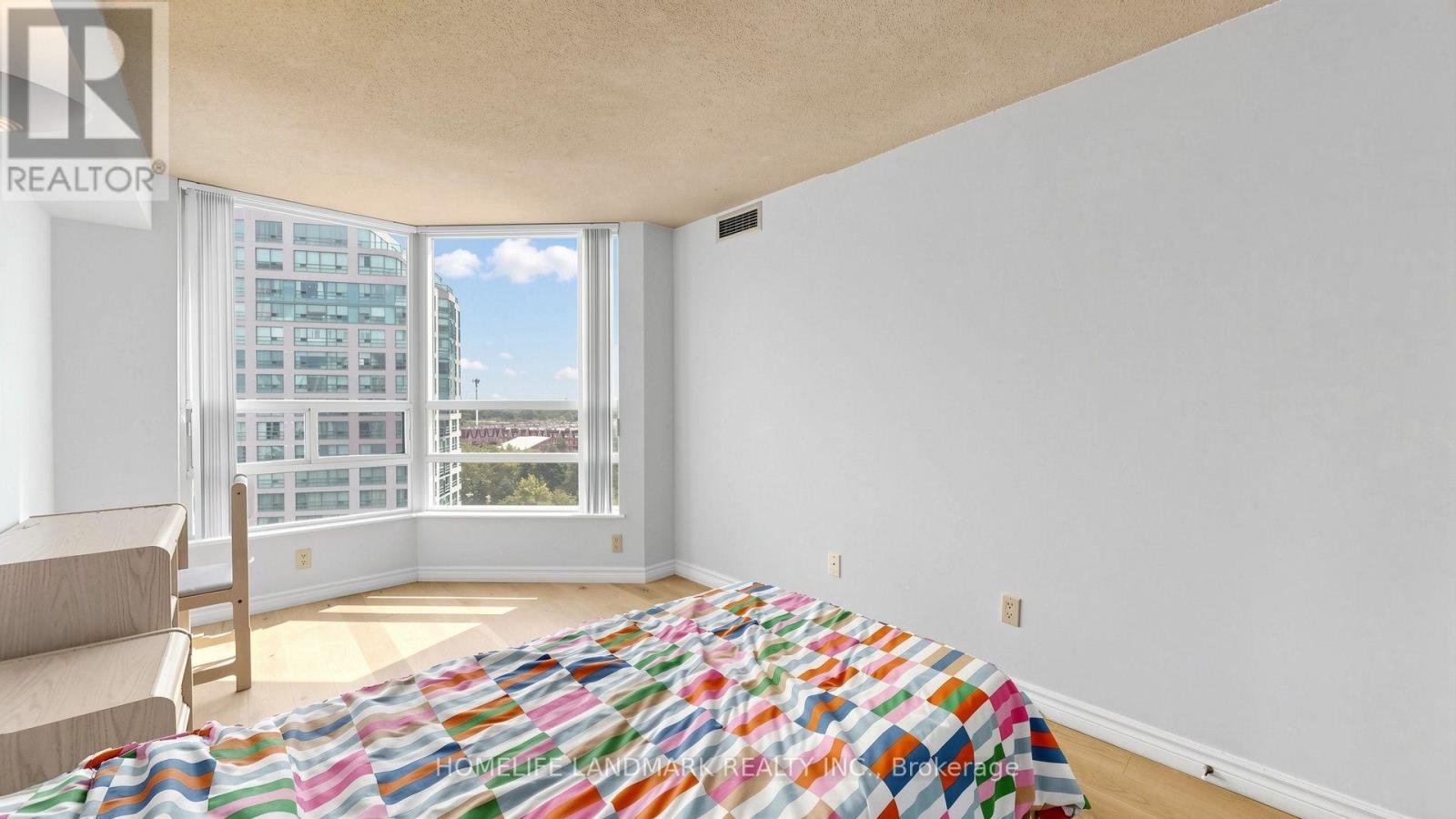 #913 7805 BAYVIEW AVENUE - Image 31