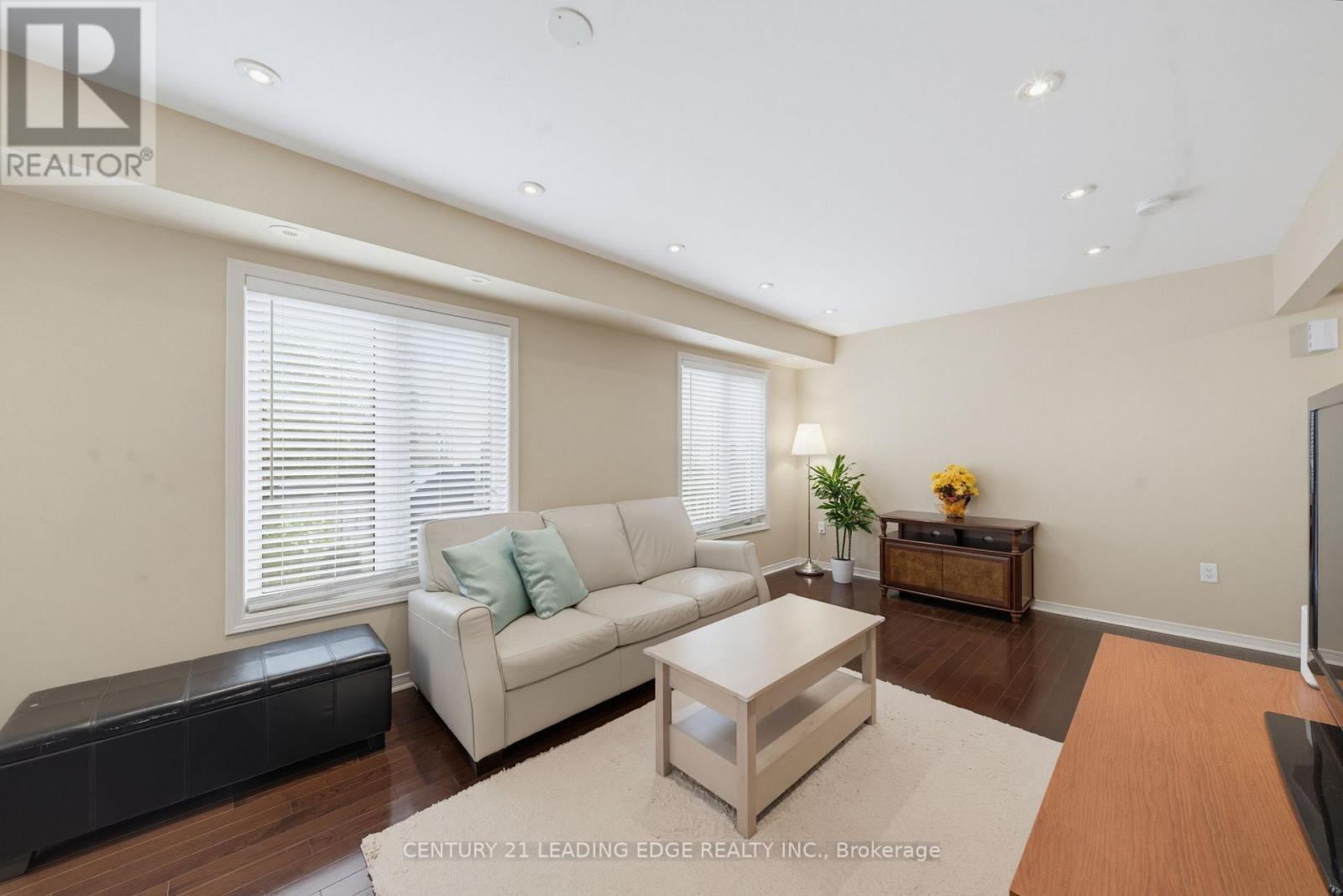 2179 BUR OAK AVENUE - Image 18
